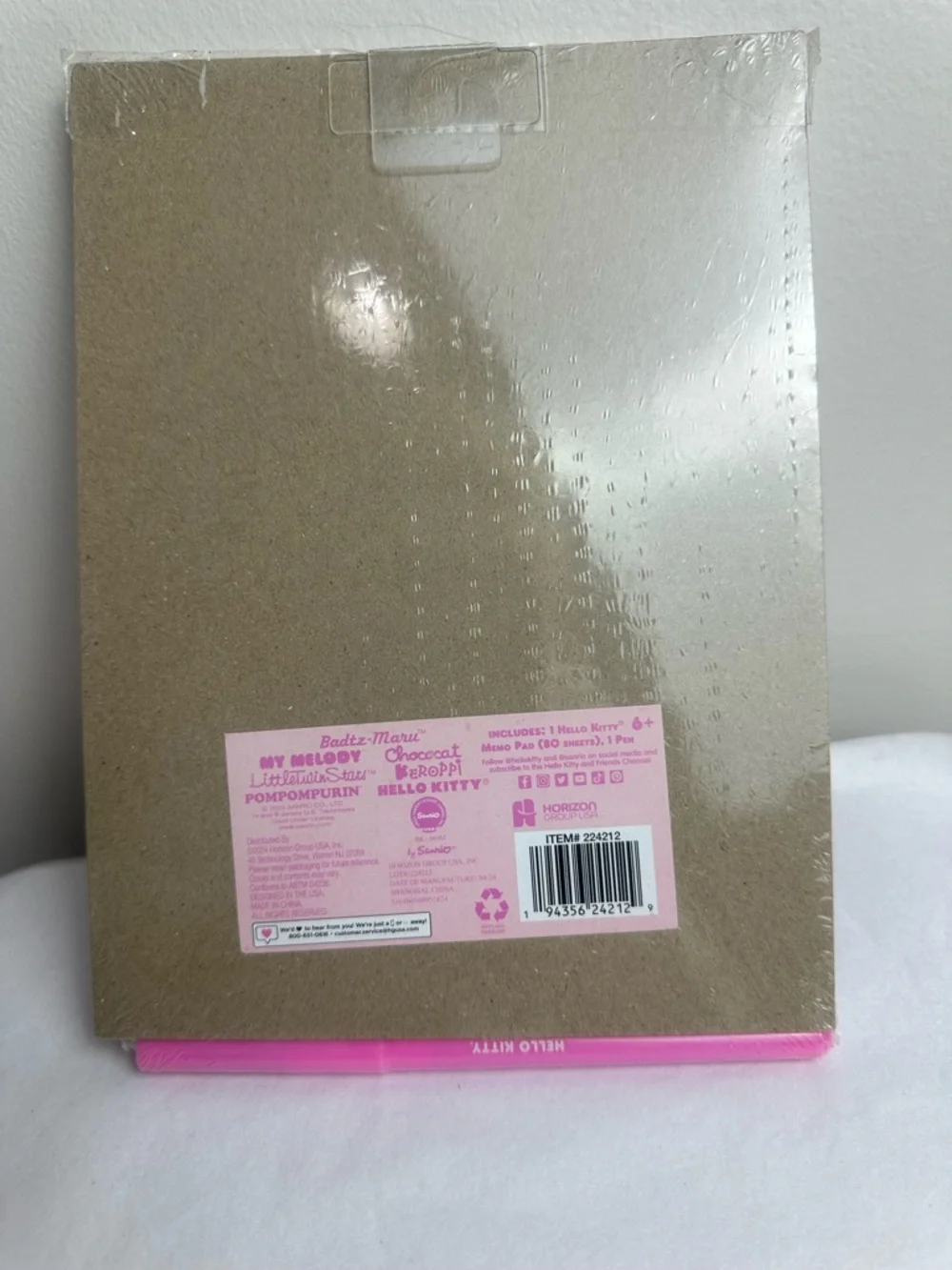 Sanrio Hello Kitty Memo Pad - Pink and White Notes
